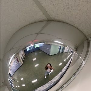 Meet your Posher, Adrianna